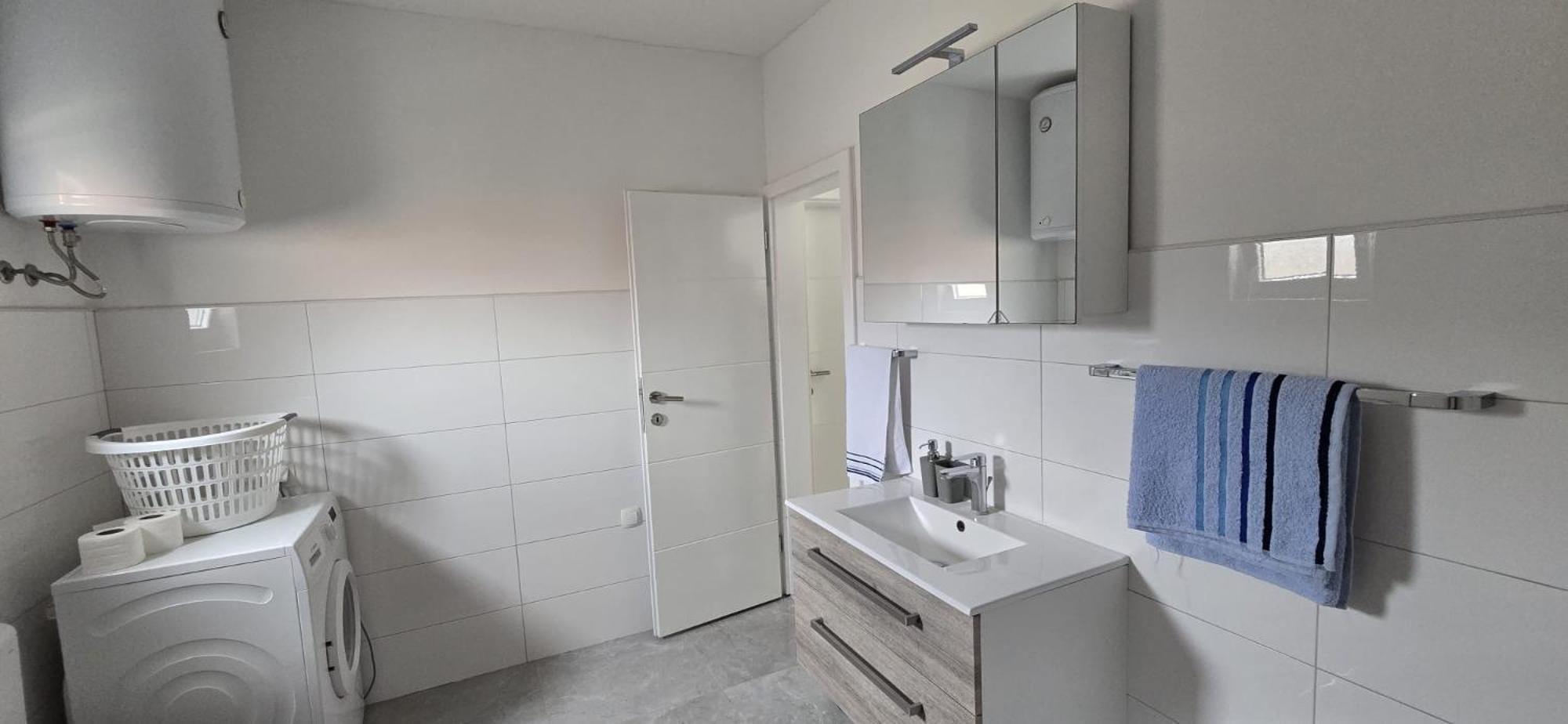 Apartman Grosic Brna Buitenkant foto
