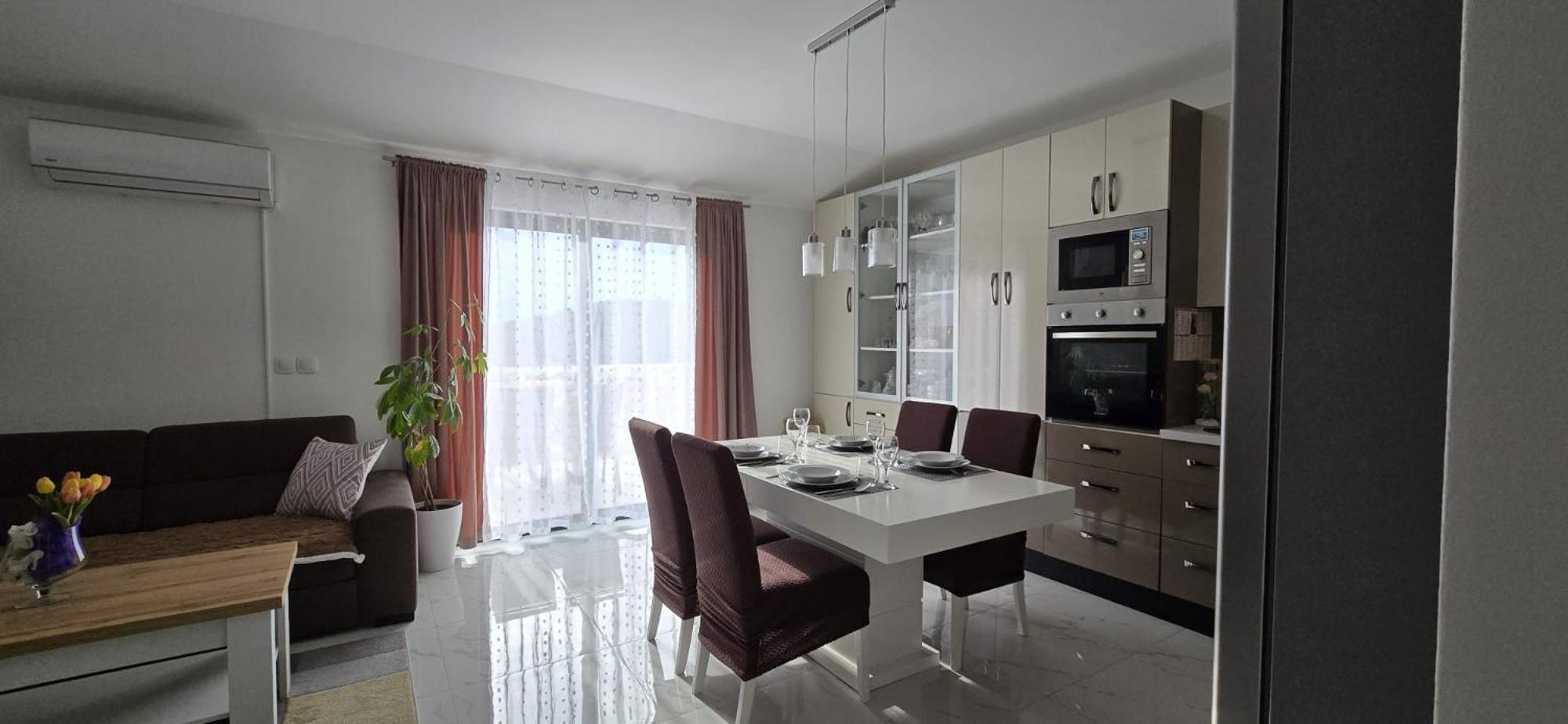 Apartman Grosic Brna Buitenkant foto