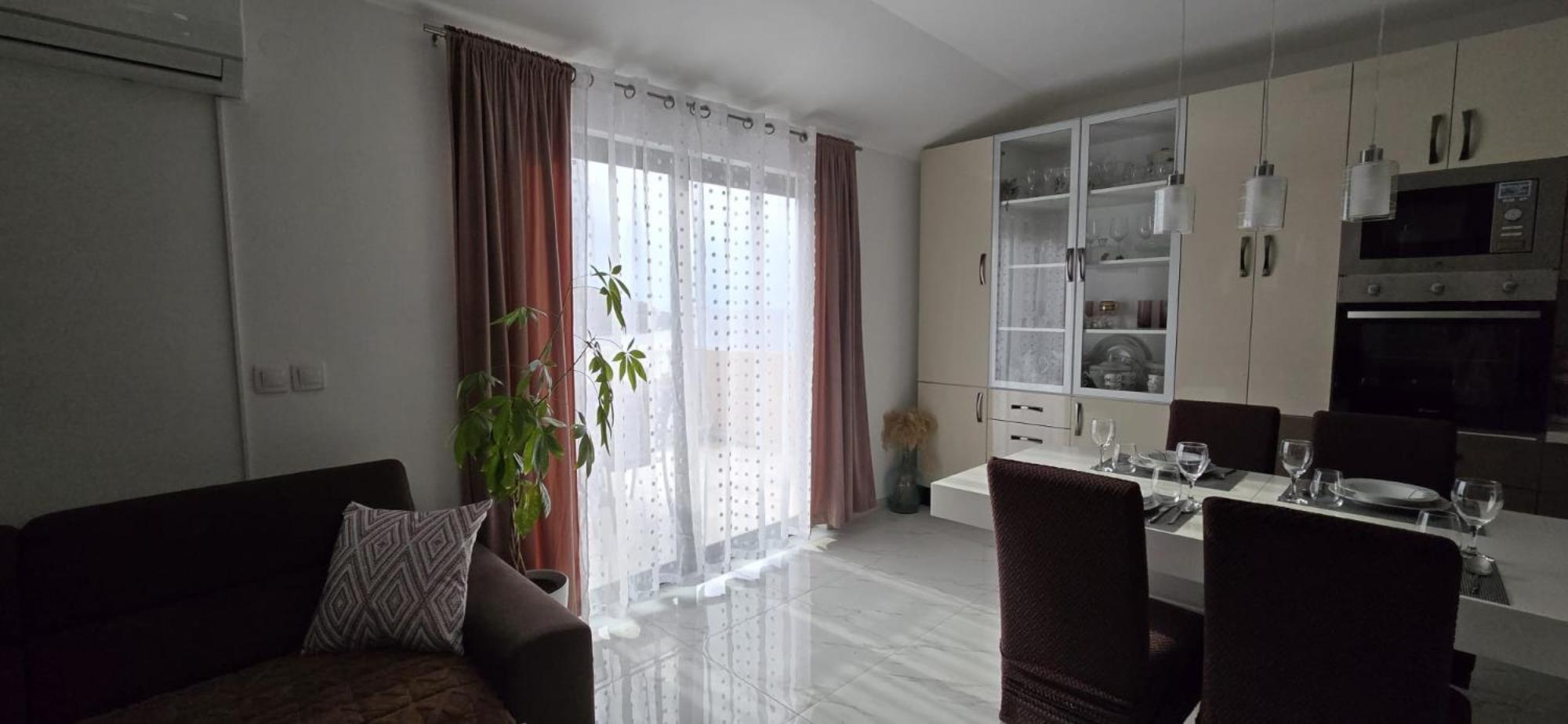 Apartman Grosic Brna Buitenkant foto